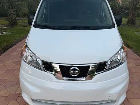Used 2018 Nissan NV200 SV image 11
