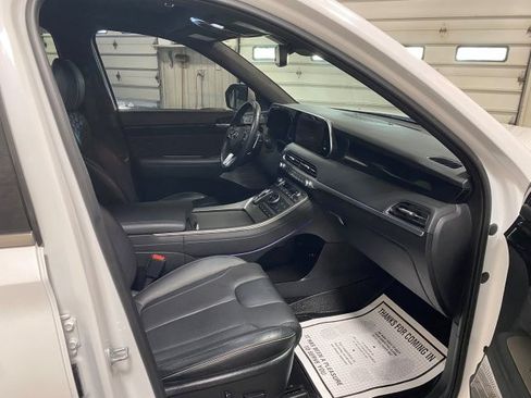 Used 2022 Hyundai Palisade AWD Limited image 26