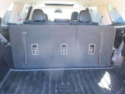 Used 2023 Subaru Ascent Limited image 11