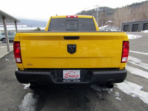 Used 2019 RAM 1500 Classic Big Horn image 7