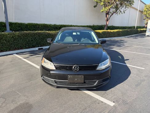 Used 2014 Volkswagen Jetta S Sedan FWD image 2