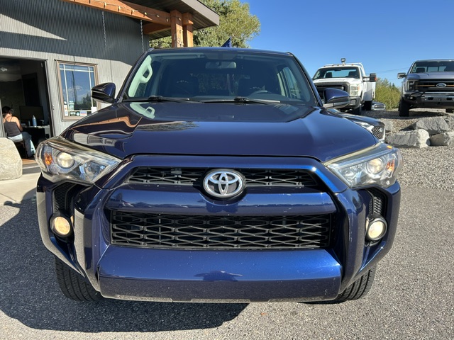 Used 2017 Toyota 4Runner 4WD image 7