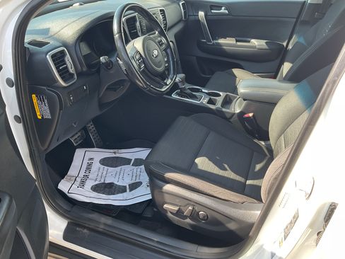Used 2017 Kia Sportage AWD LX image 12