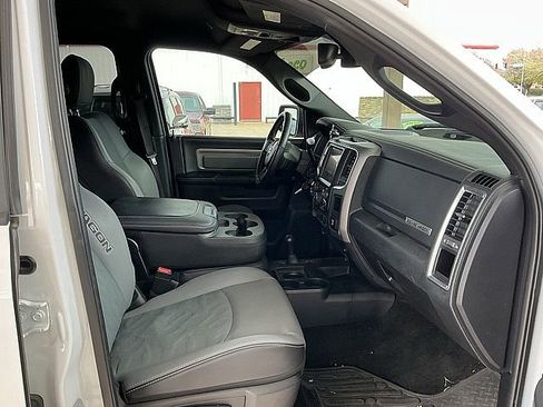 Used 2017 RAM 2500 Power Wagon Tradesman image 11