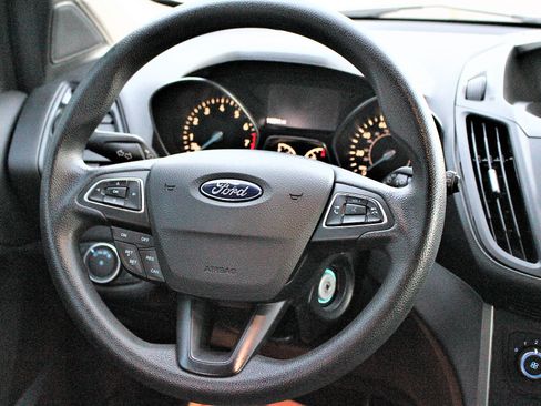 Used 2017 Ford Escape FWD S image 22
