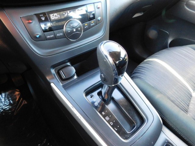 Used 2019 Nissan Sentra SV FWD image 19