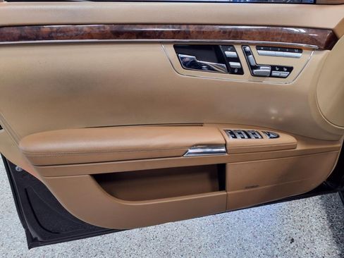 Used 2008 Mercedes-Benz S 550 image 13