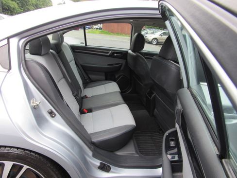 Used 2017 Subaru Legacy 2.5i Sport AWD/4WD image 14