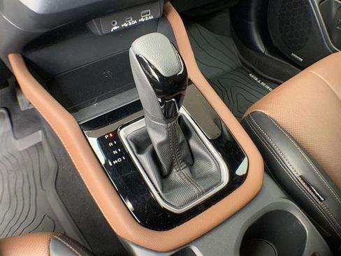 Used 2025 Subaru Forester Touring image 20