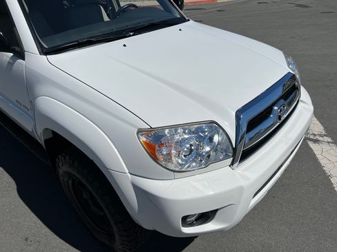 Used 2008 Toyota 4Runner SR5 image 14