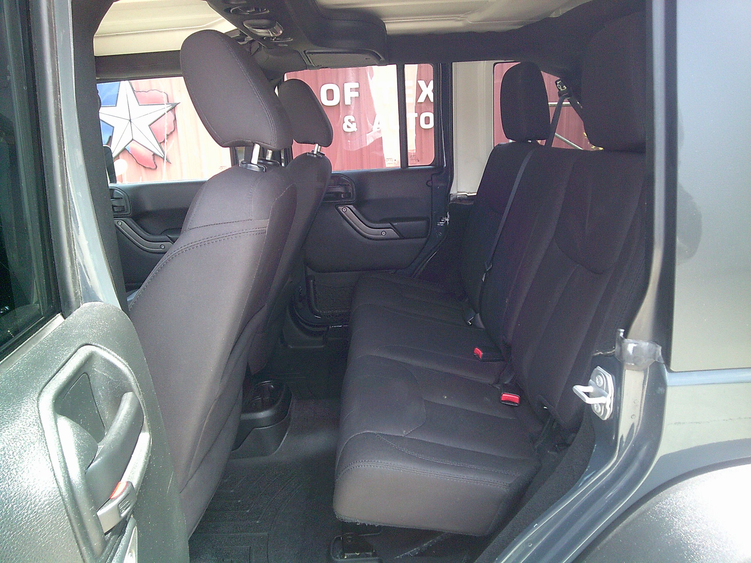 Used 2017 Jeep Wrangler Unlimited Sport AWD/4WD image 7