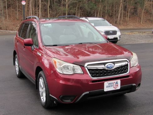 Used 2014 Subaru Forester 2.5i Premium image 13