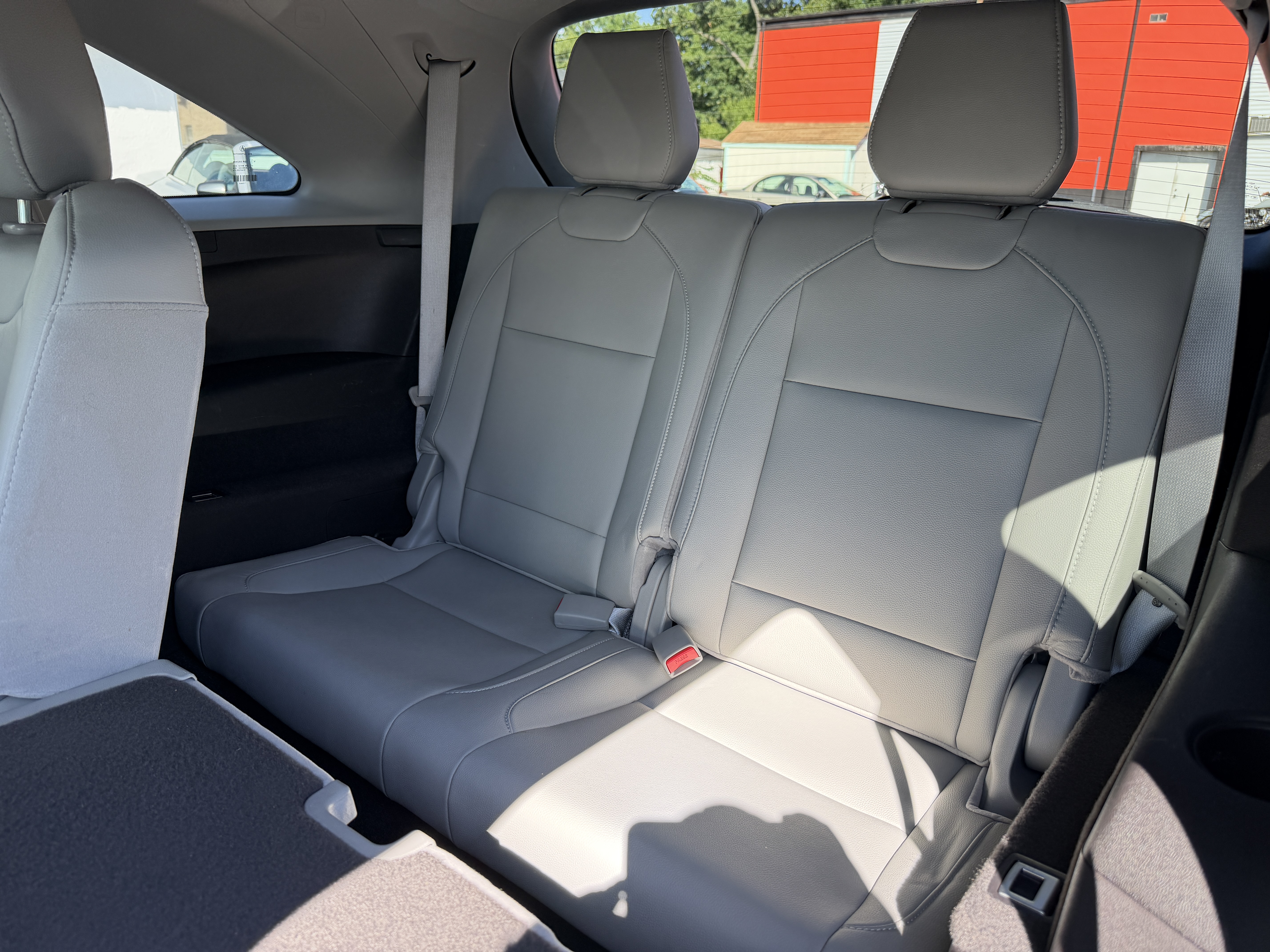 Used 2020 Acura MDX SH-AWD image 17