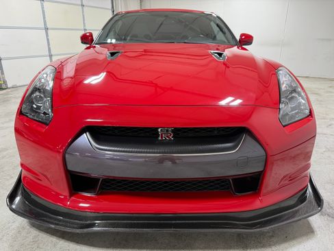 Used 2010 Nissan GT-R Premium AWD/4WD image 12