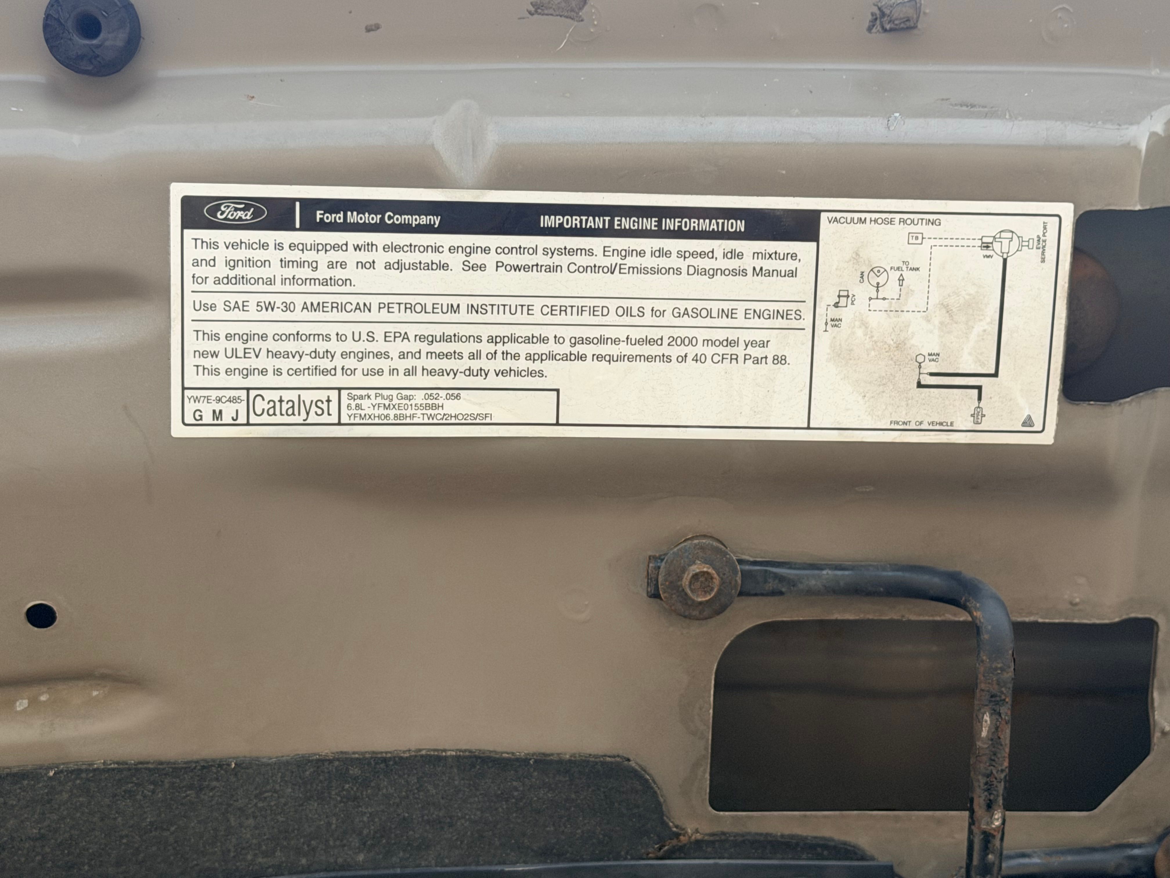 Used 2000 Ford Excursion 2WD XLT image 22