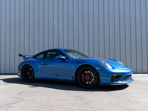 Used 2018 Porsche 911 GT3 Coupe RWD image 3