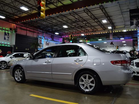 Used 2004 Honda Accord EX-L V6 Sedan image 12