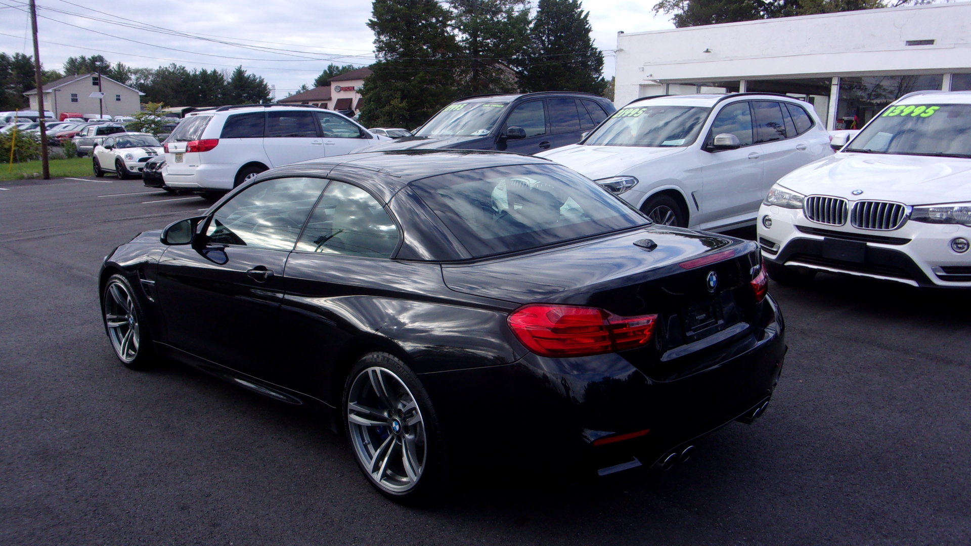 Used 2015 BMW M4 Convertible RWD image 32