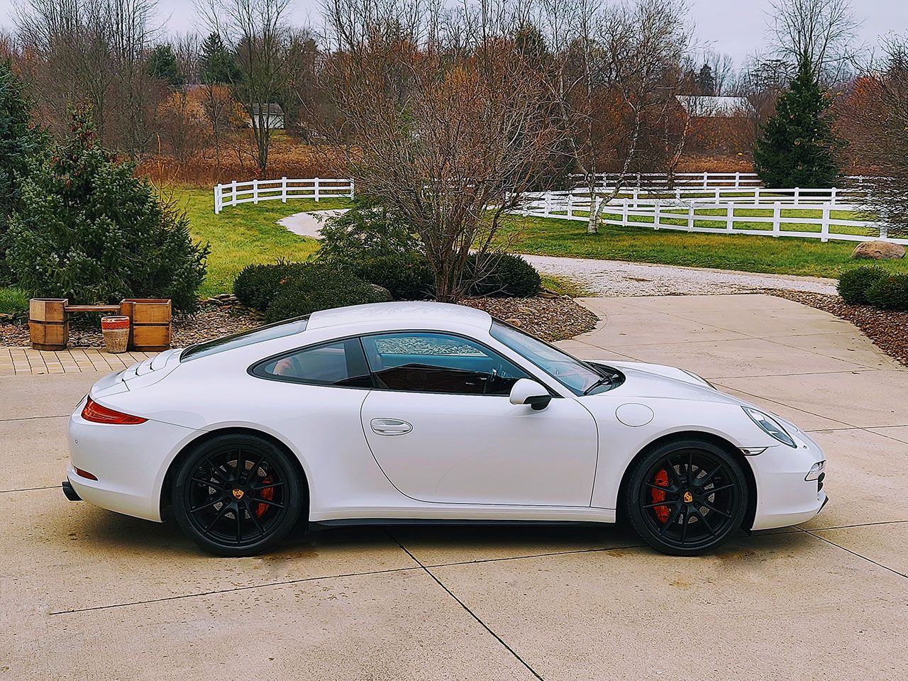 Used 2013 Porsche 911 Carrera 4S Coupe AWD/4WD image 13