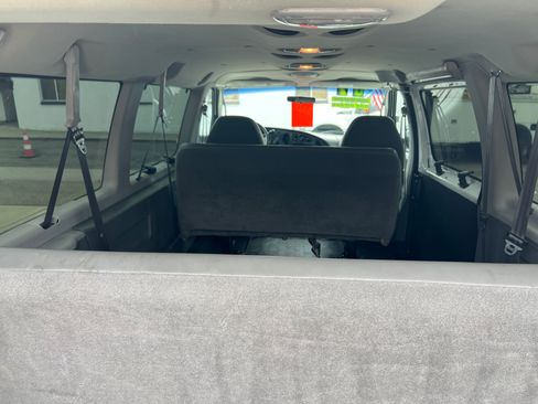 Used 2007 Ford E-350 and Econoline 350 XL image 14