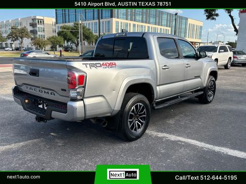 Used 2020 Toyota Tacoma image 8