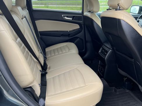 Used 2015 Ford Edge AWD SEL image 12