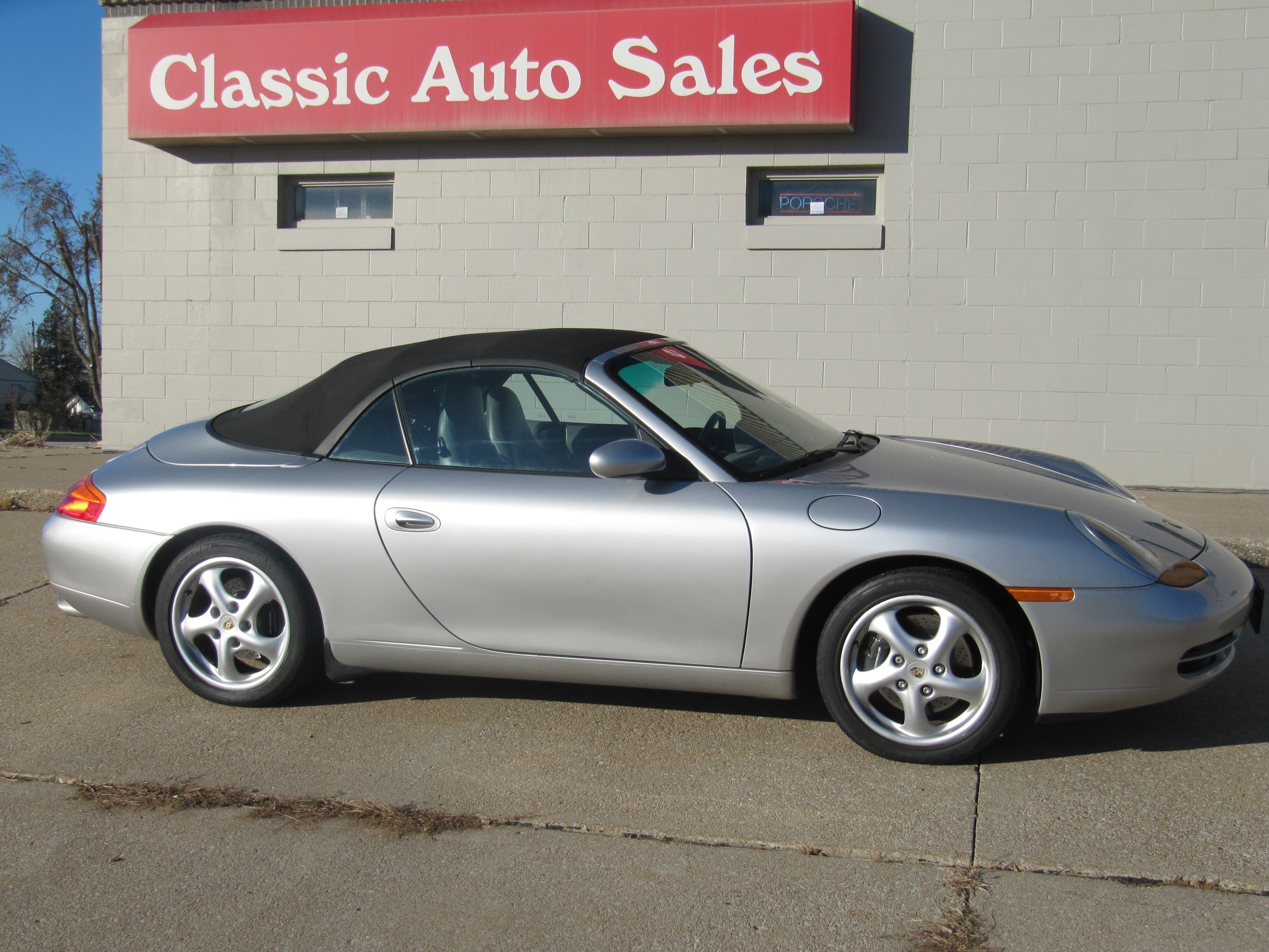 Used 1999 Porsche 911 Carrera RWD image 9