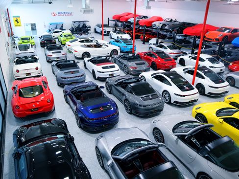 Used 2024 Porsche 718 Cayman GTS image 35