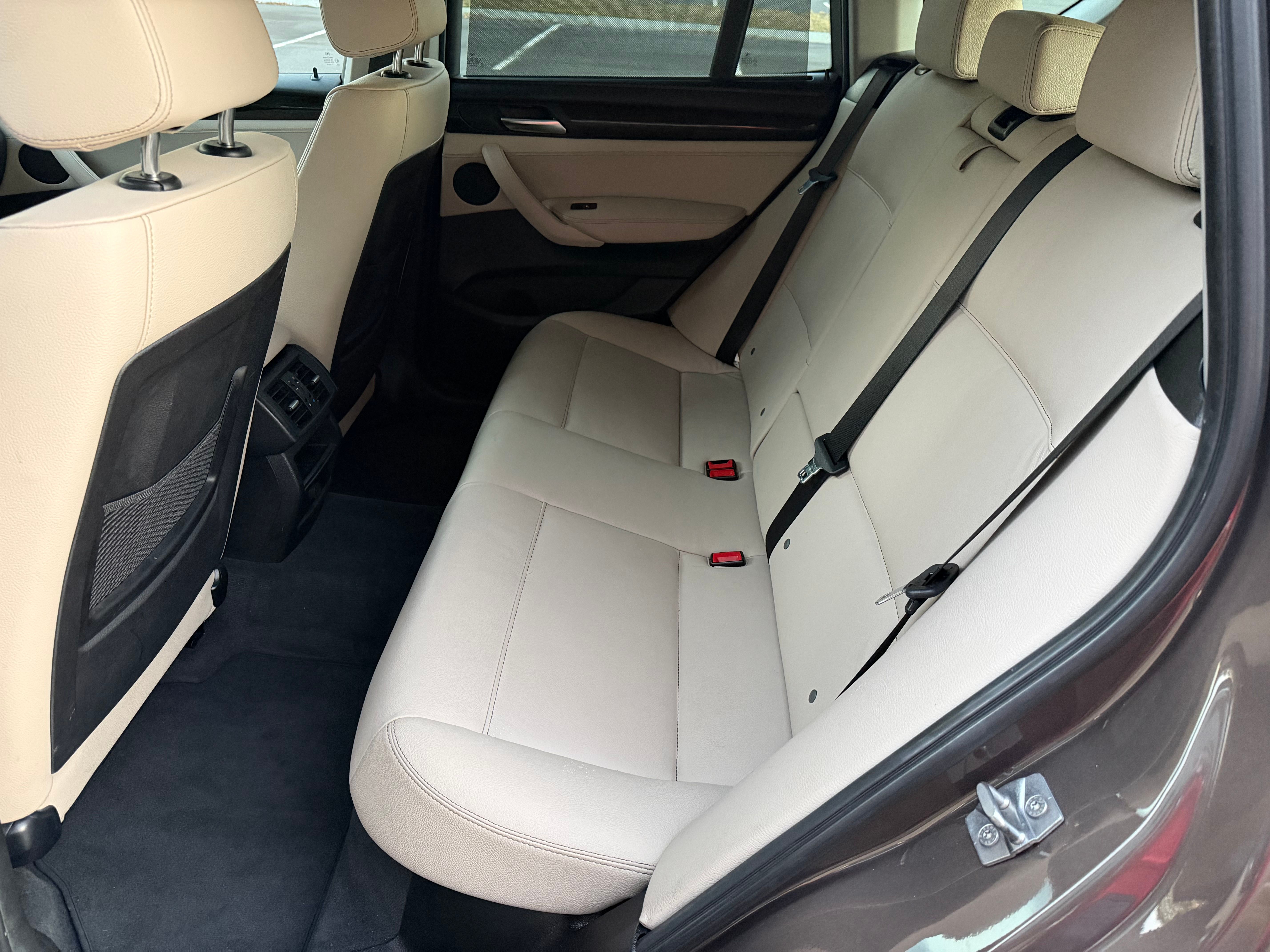Used 2012 BMW X3 xDrive28i AWD/4WD image 38