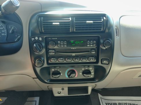 Used 2000 Ford Ranger 4x4 SuperCab XLT image 53