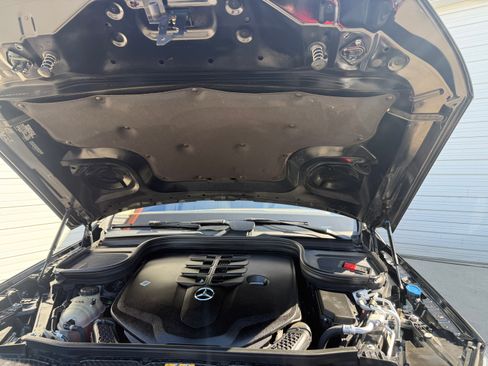 Used 2020 Mercedes-Benz GLS 580 image 11