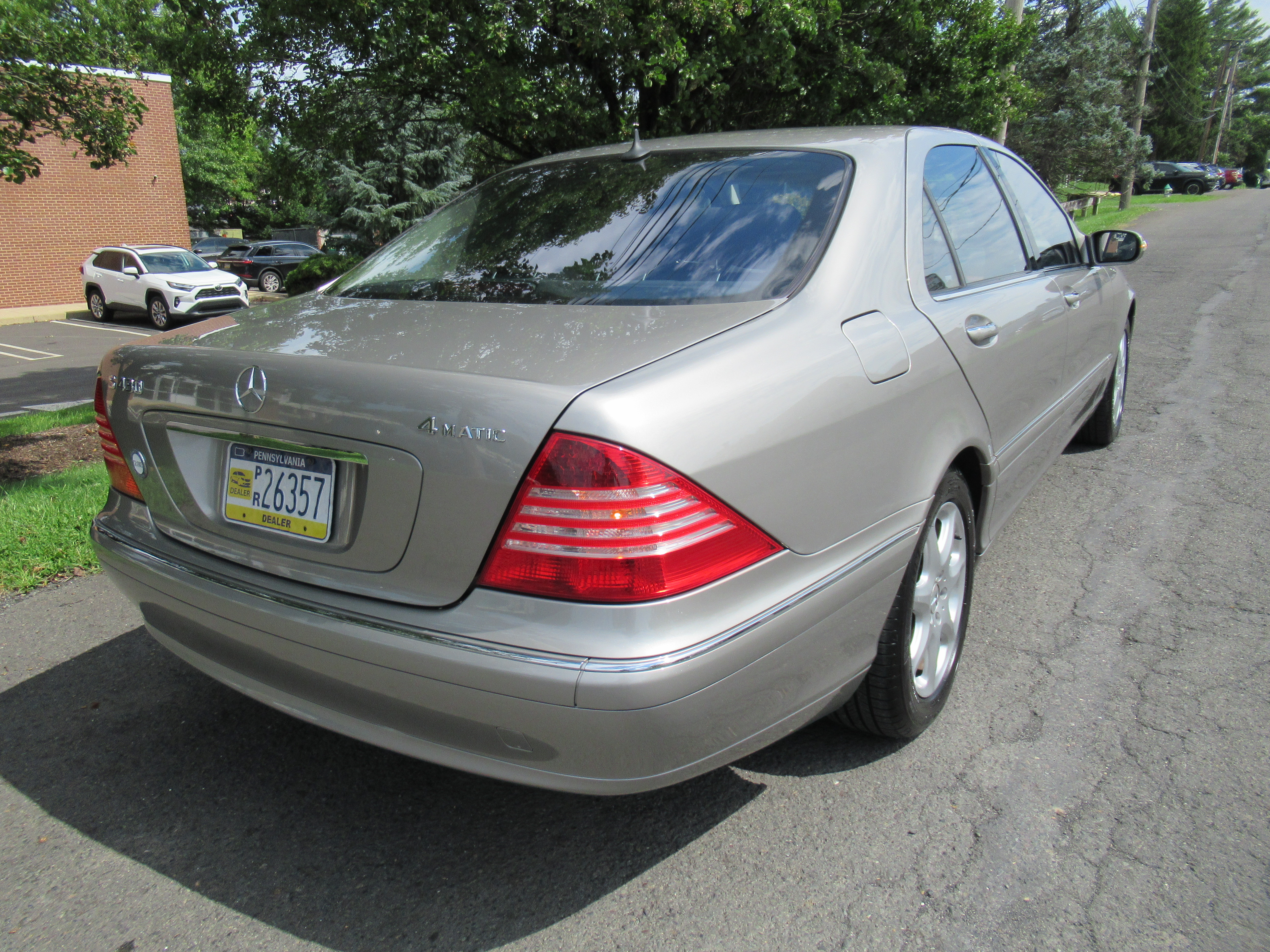 Used 2005 Mercedes-Benz S 430 4MATIC image 7