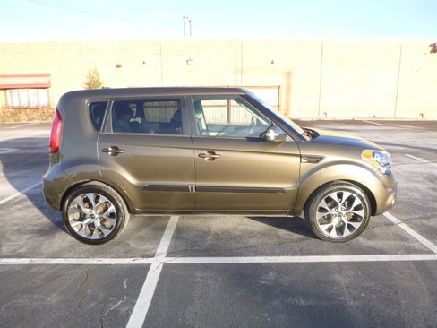 Used 2012 Kia Soul ! image 5
