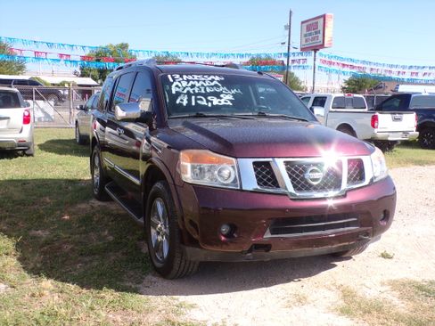 Used 2013 Nissan Armada 4WD Platinum image 5