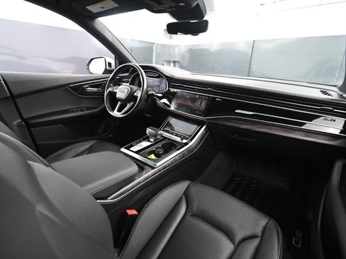 Used 2019 Audi Q8 Prestige image 44