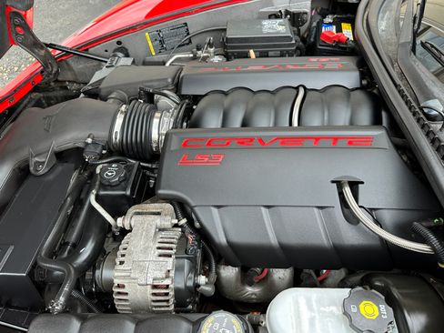 Used 2008 Chevrolet Corvette w/ 3LT image 15