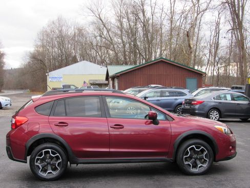 Used 2013 Subaru XV Crosstrek 2.0i Limited image 12