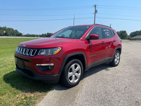 Used 2017 Jeep Compass Latitude w/ 80th Edition image 1