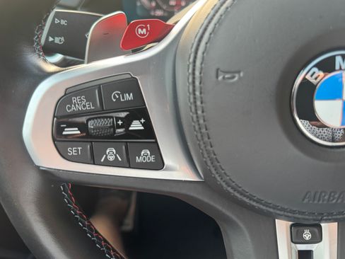 Used 2022 BMW X5 M image 9