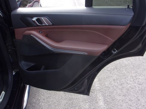 Used 2022 BMW X5 xDrive40i image 33