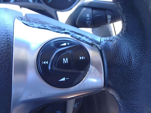 Used 2012 Ford Focus SEL Hatchback FWD image 28