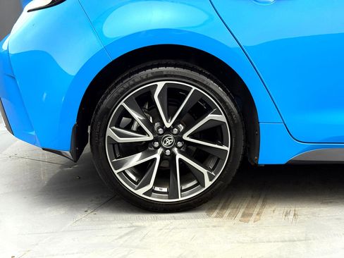 Used 2022 Toyota Corolla XSE image 17