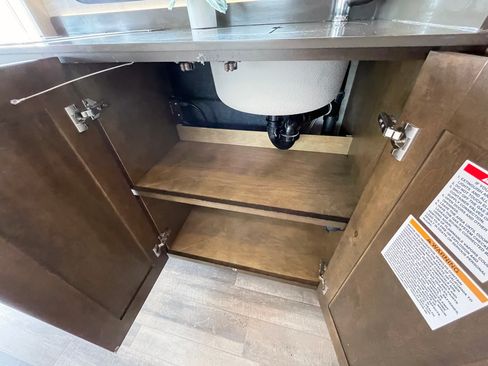 Used 2020 Mercedes-Benz Sprinter 4500 image 15