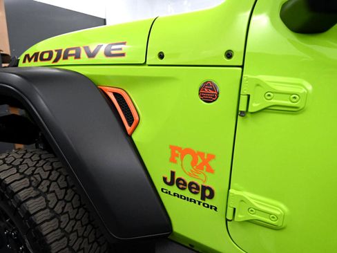 Used 2021 Jeep Gladiator Mojave image 14