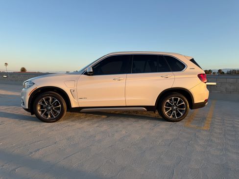 Used 2018 BMW X5 xDrive40e AWD/4WD image 5