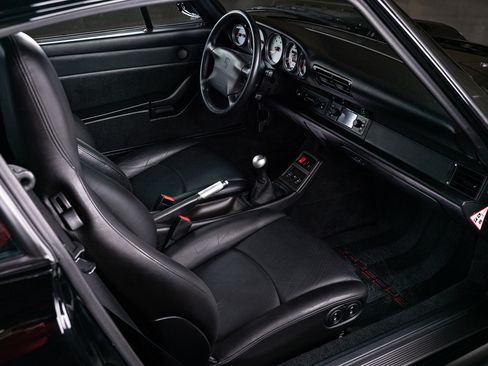 Used 1997 Porsche 911 Carrera S Coupe RWD image 64