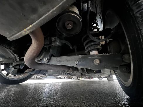 Used 2004 Lexus IS 300 image 12