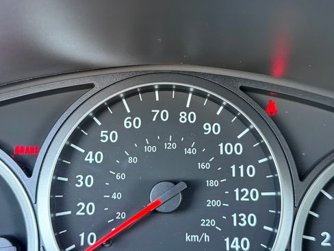 Used 2005 Saab 9-2X Aero image 3