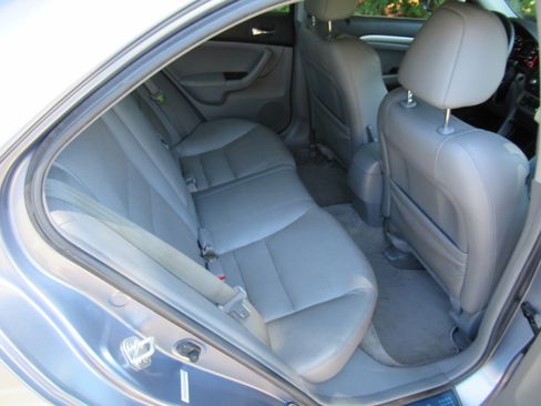 Used 2007 Acura TSX Sedan 4D FWD image 16