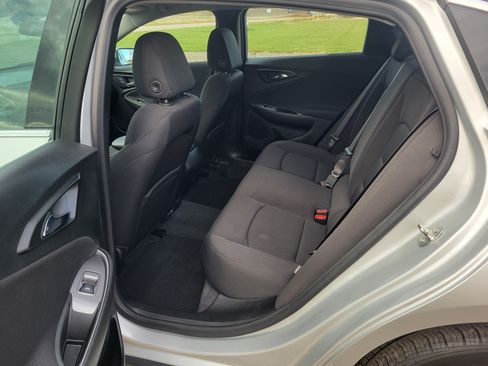 Used 2020 Chevrolet Malibu RS image 11